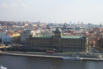 Budova ministerstva průmyslu a obchodu v Praze (architekt Josef Fanta), 2007