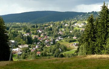 Bublava-pohled od rozhledny Bleiberg směrem na Klingenthal, 2010