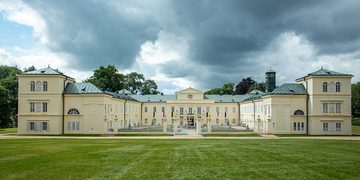 Zewnętrzny widok zamku Kynžvart, 2021