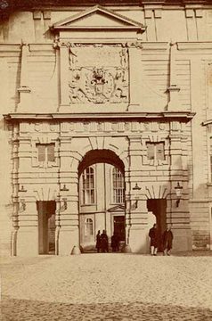 Matthiastor von 1614, um 1870