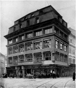 The Cubist House of the Black Madonna on the corner of Celetná and Ovocný trh, 1924