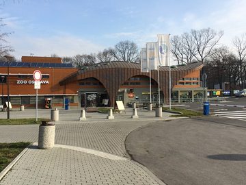 Nový hlavní vchod do ostravské zoologické zahrady (únor 2016)