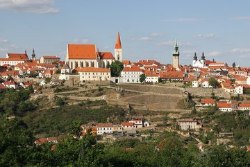 Panorama Znojma od Kraví hory, 2014