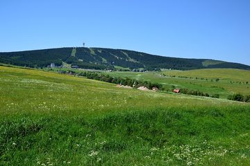 Pohled z návrší nad Hájem, 2014