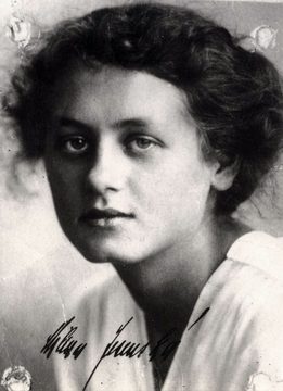 Milena Jesenská (1896 – 1944) - česká novinářka, spisovatelka a překladatelka